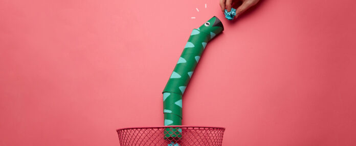snake, recycling, kitchen roll tubes, toddlers, game, upcycling snake, recycling, kitchen roll tubes, toddlers, game, upcycling
